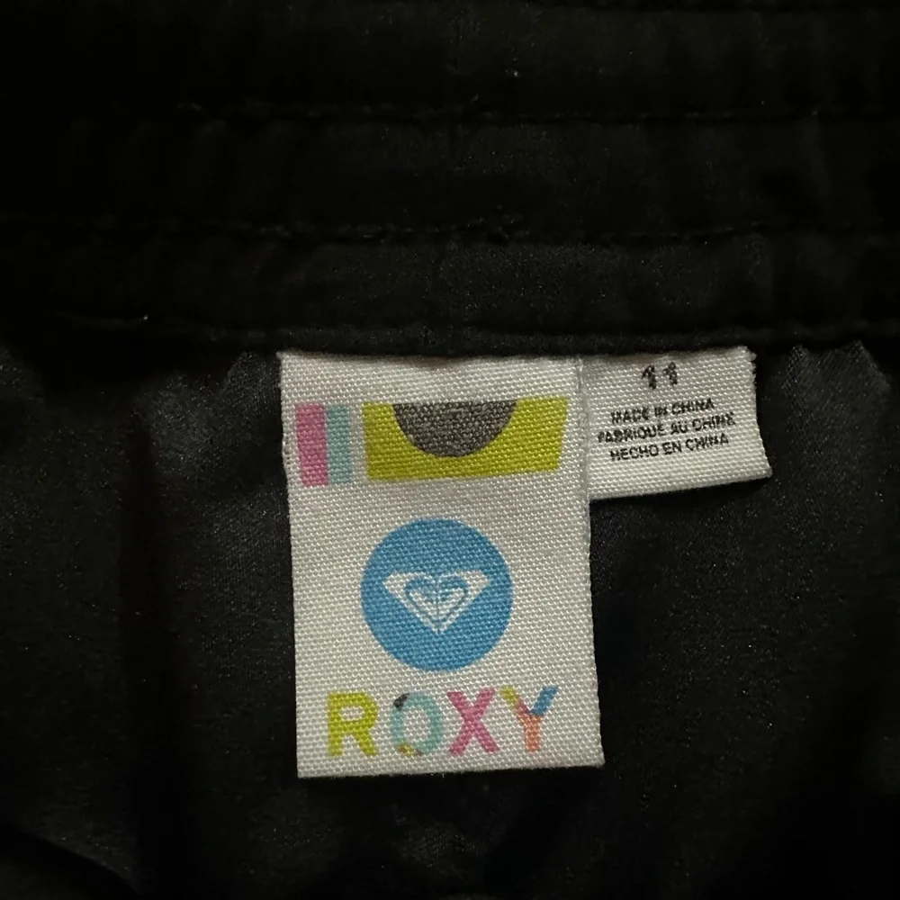 Roxy Shorts - Picture 6 of 9